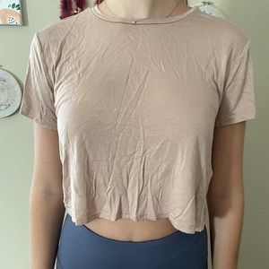 Forever 21 cream cropped workout or everyday top